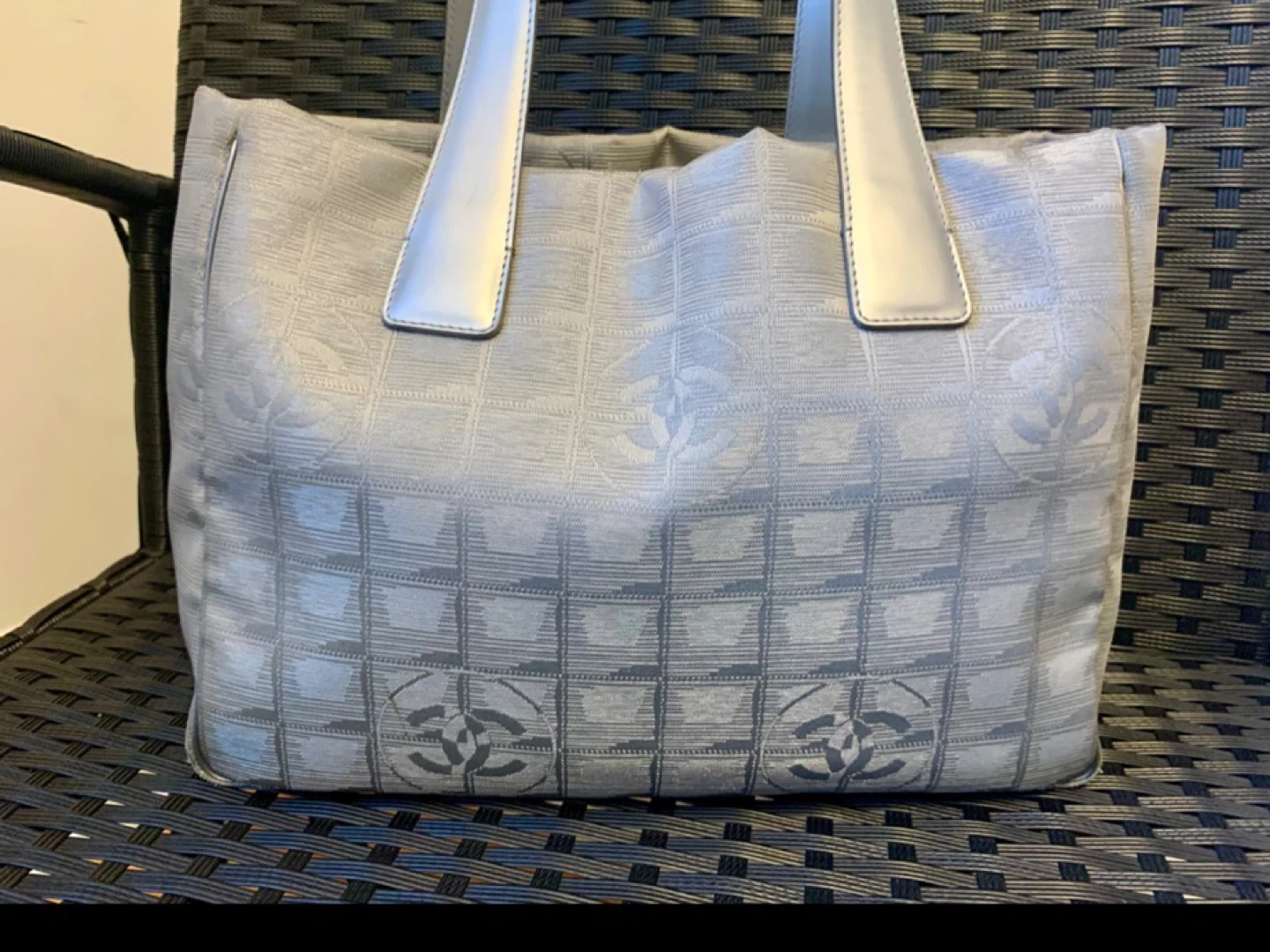 Authentic Chanel  Tote Bag - photo 2
