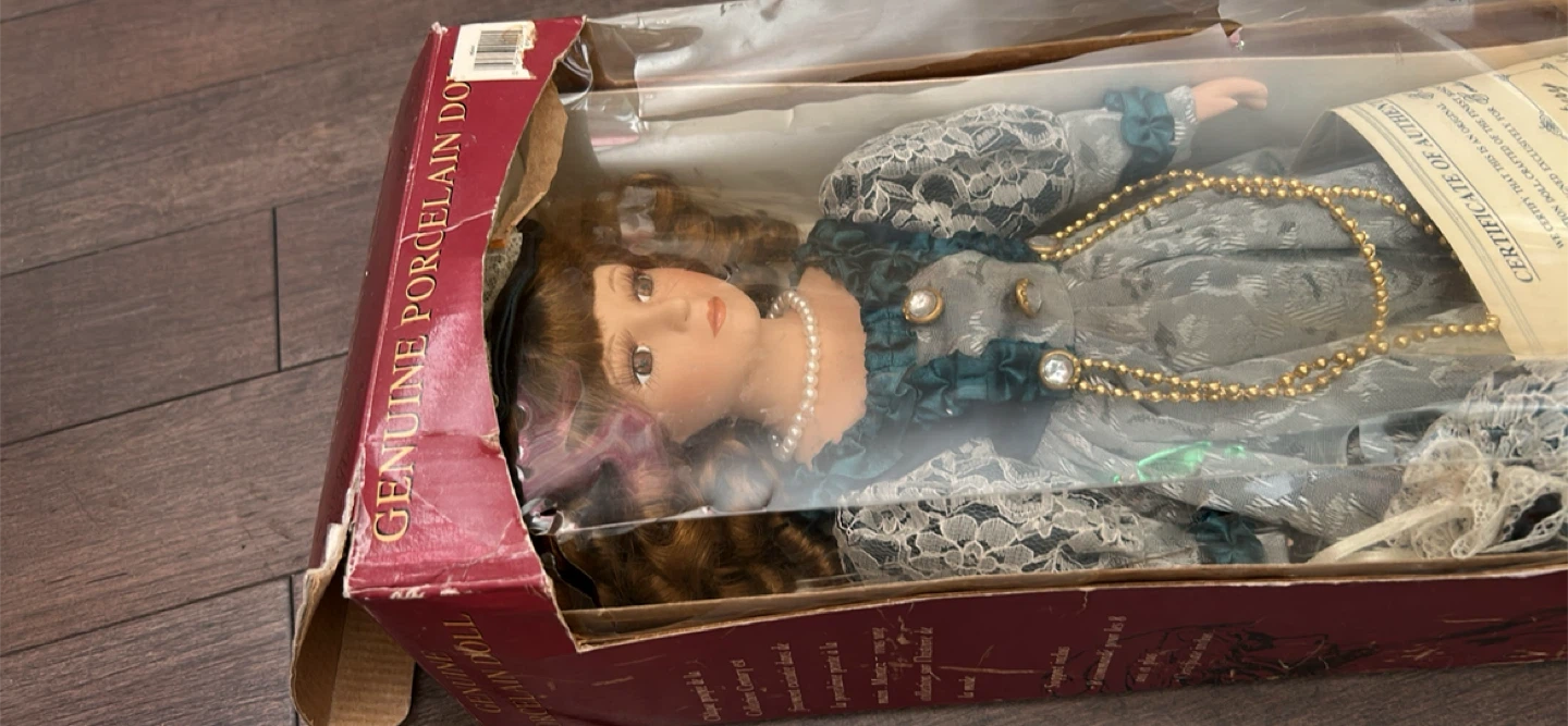 Century Collection Genuine Porcelain Doll - Rebecca Rose - photo 2
