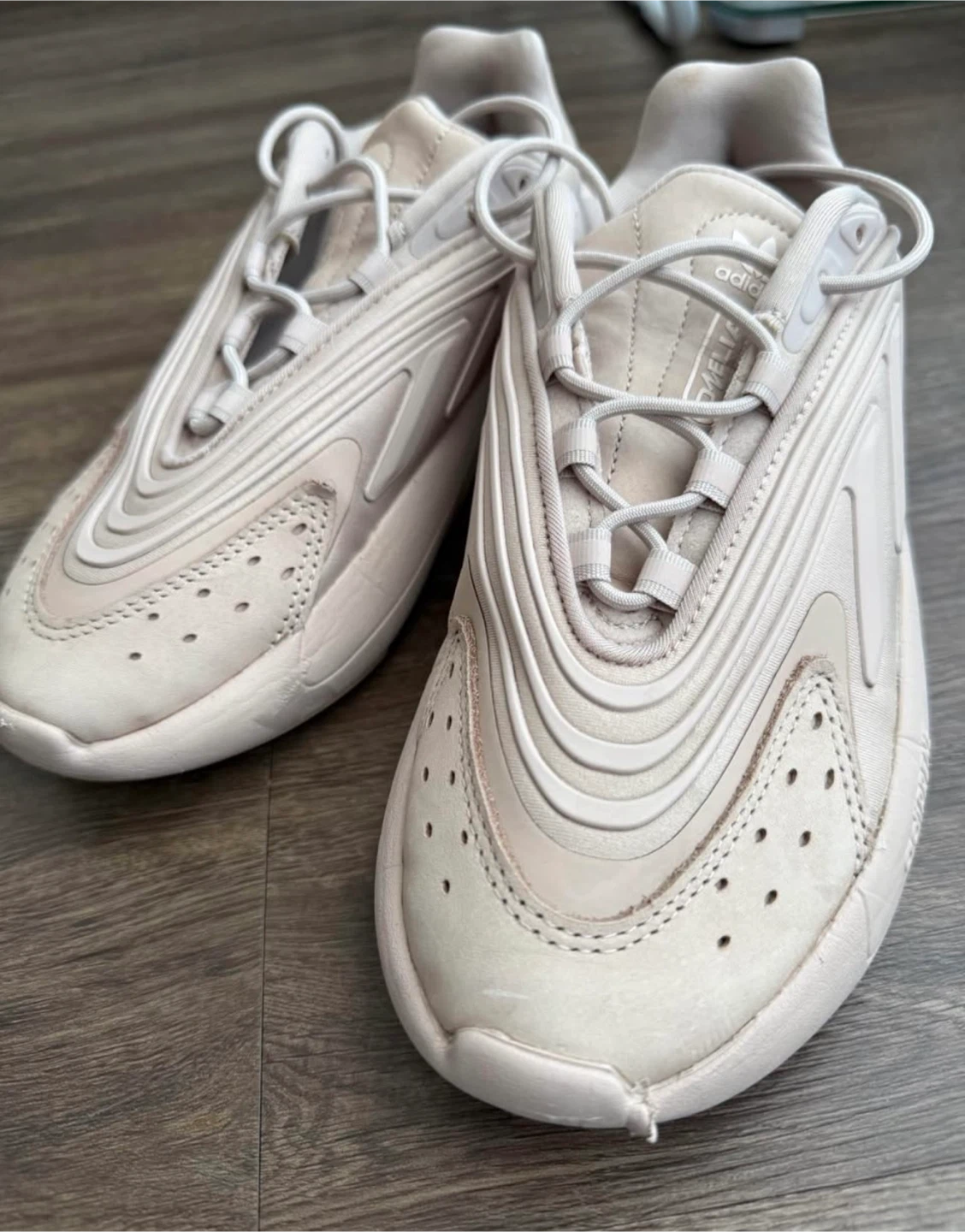 Adidas Ozelle Shoes - Women's Size 6 - Light Pink