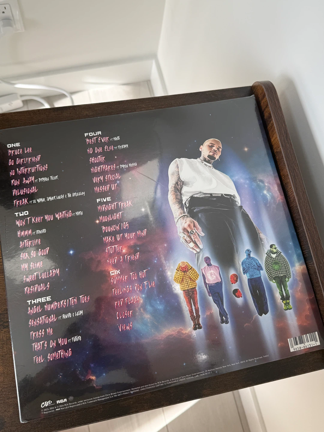 Limited Edition 11:11 Chris Brown Vinyl (LP) Record - photo 2
