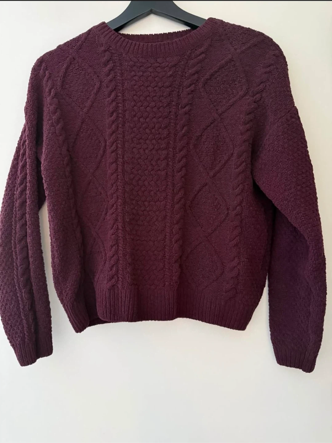 House Brand Burgundy Cable Knit Sweater - XS