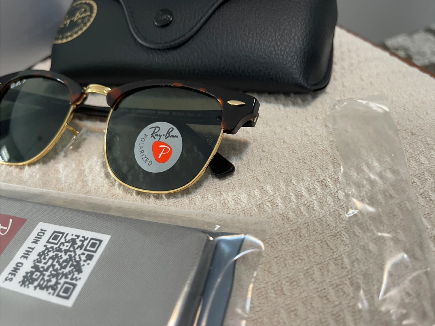 🕶️ New in Box Ray-Ban Polarized Clubmaster’s . MADE IN ITALY 🇮🇹