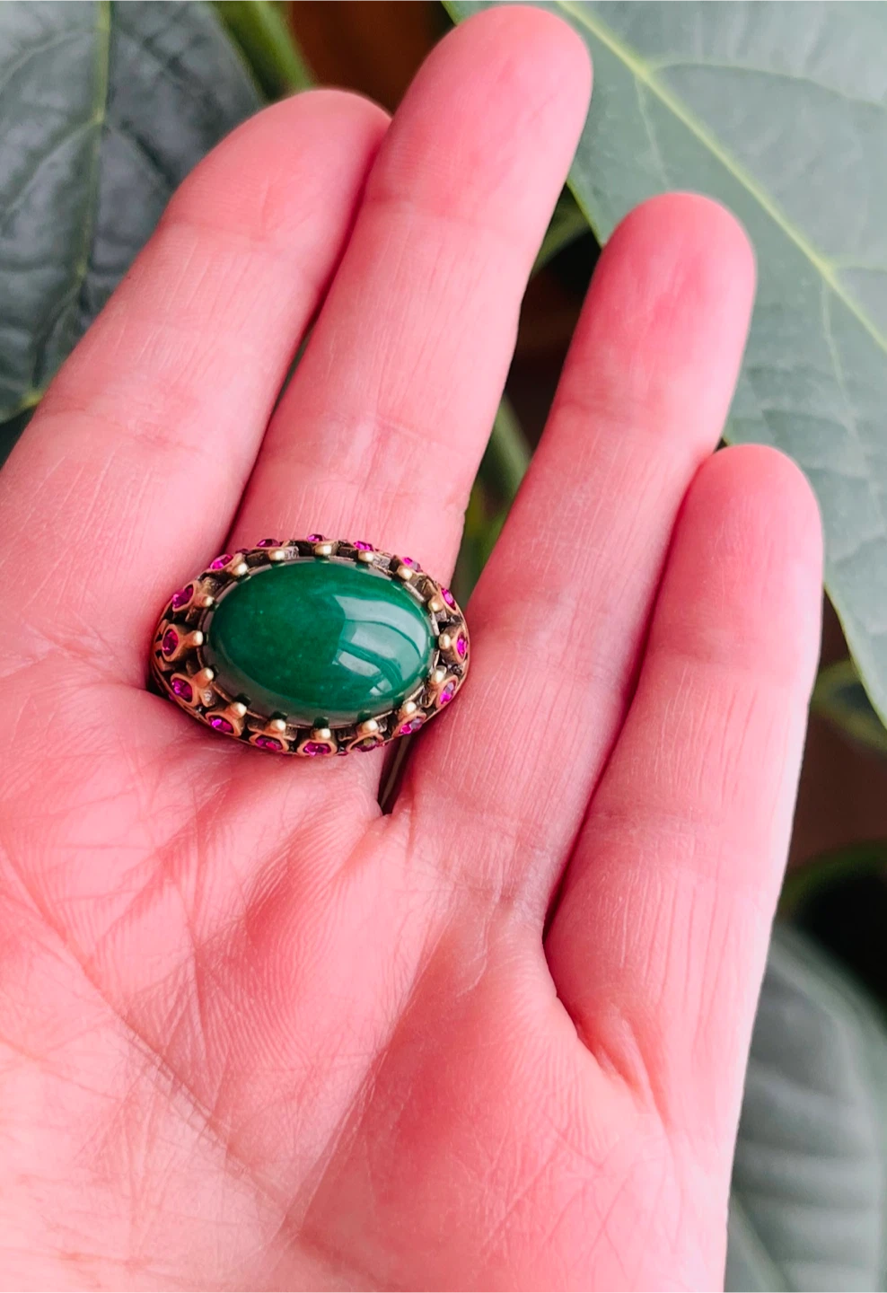 Oval Green natural Stone Ring with Red Accent Stones