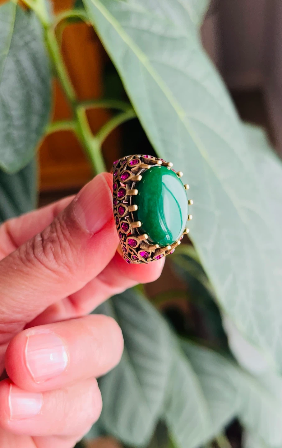 Oval Green natural Stone Ring with Red Accent Stones - photo 2