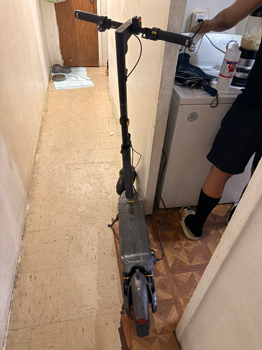 Ninebot  electric scooters - photo 2