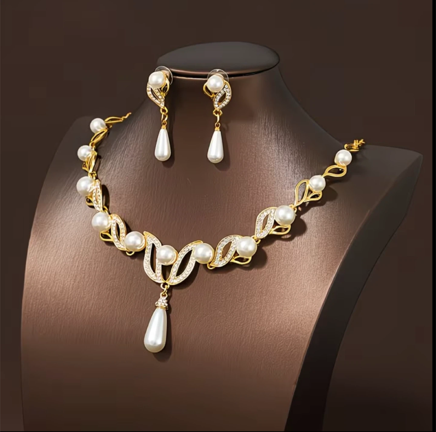 Necklace and Earrings Set 3 Pieces - photo 4