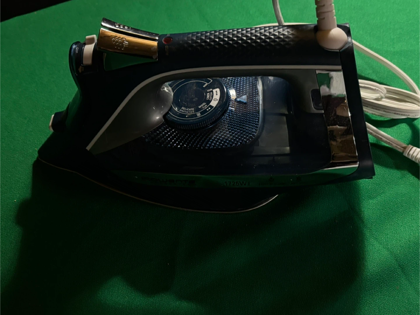 Rowenta DW23 AccessSteam Iron - photo 5