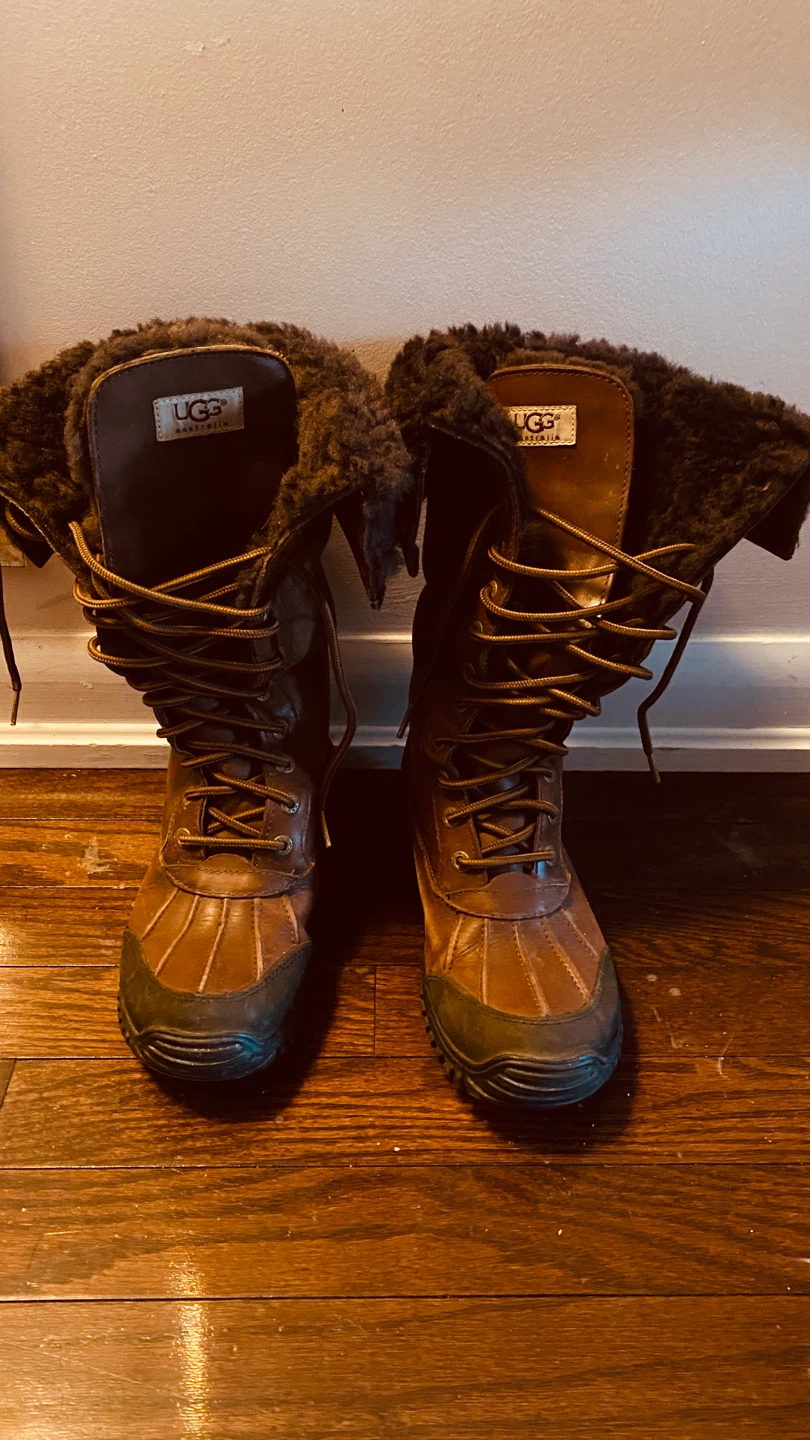 UGG Australia Women's Brown Lace-Up Winter Boots Size 8