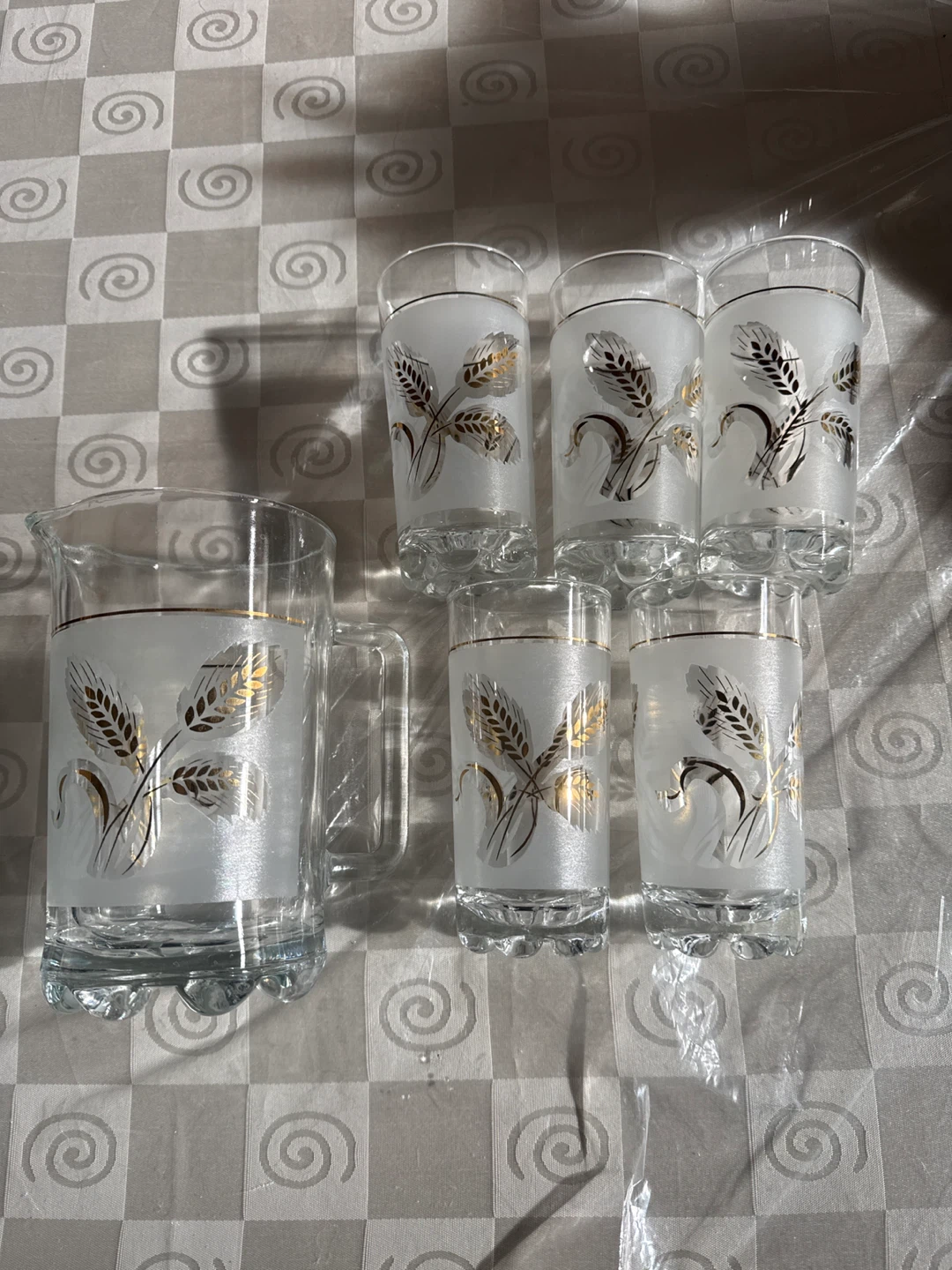 Set of 5 Frosted Wheat Glasses