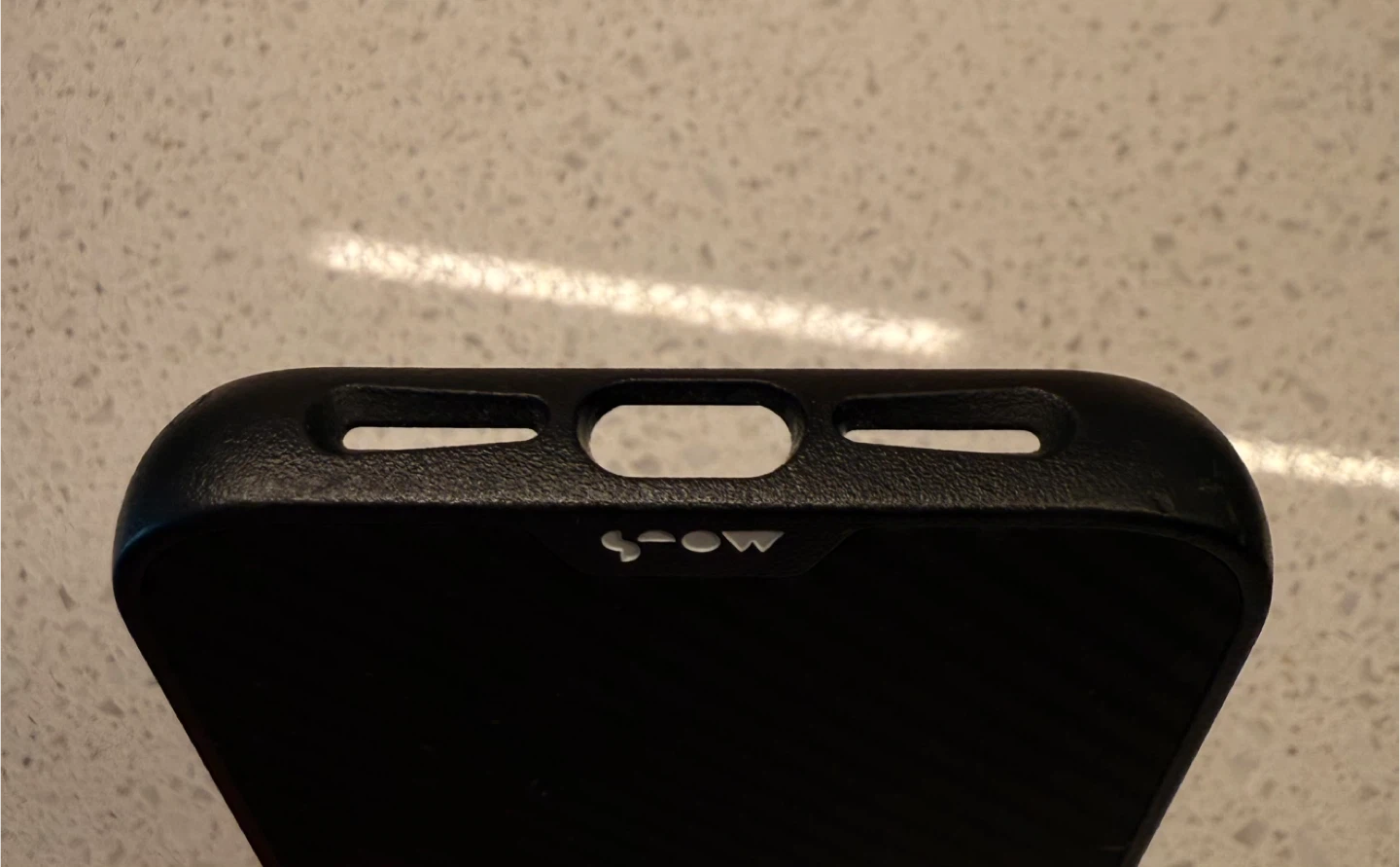 Mous iPhone 14 Pro Max Case - Black/Carbon Fiber - photo 3