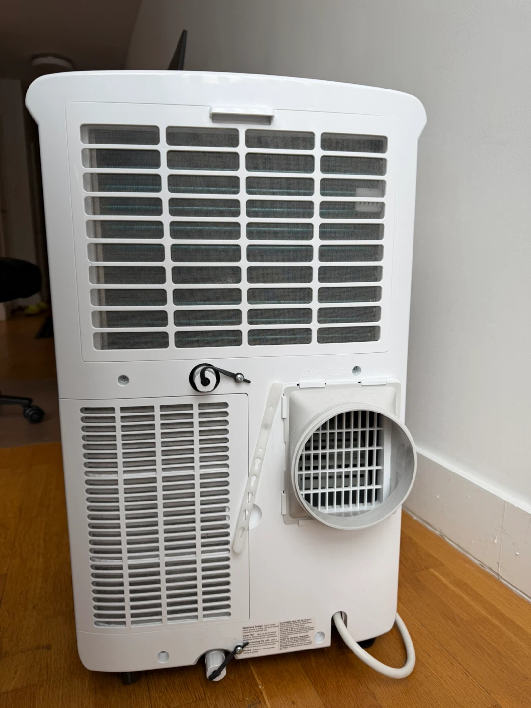 Hisense Portable Air Conditioner AP0723CW1W - photo 3