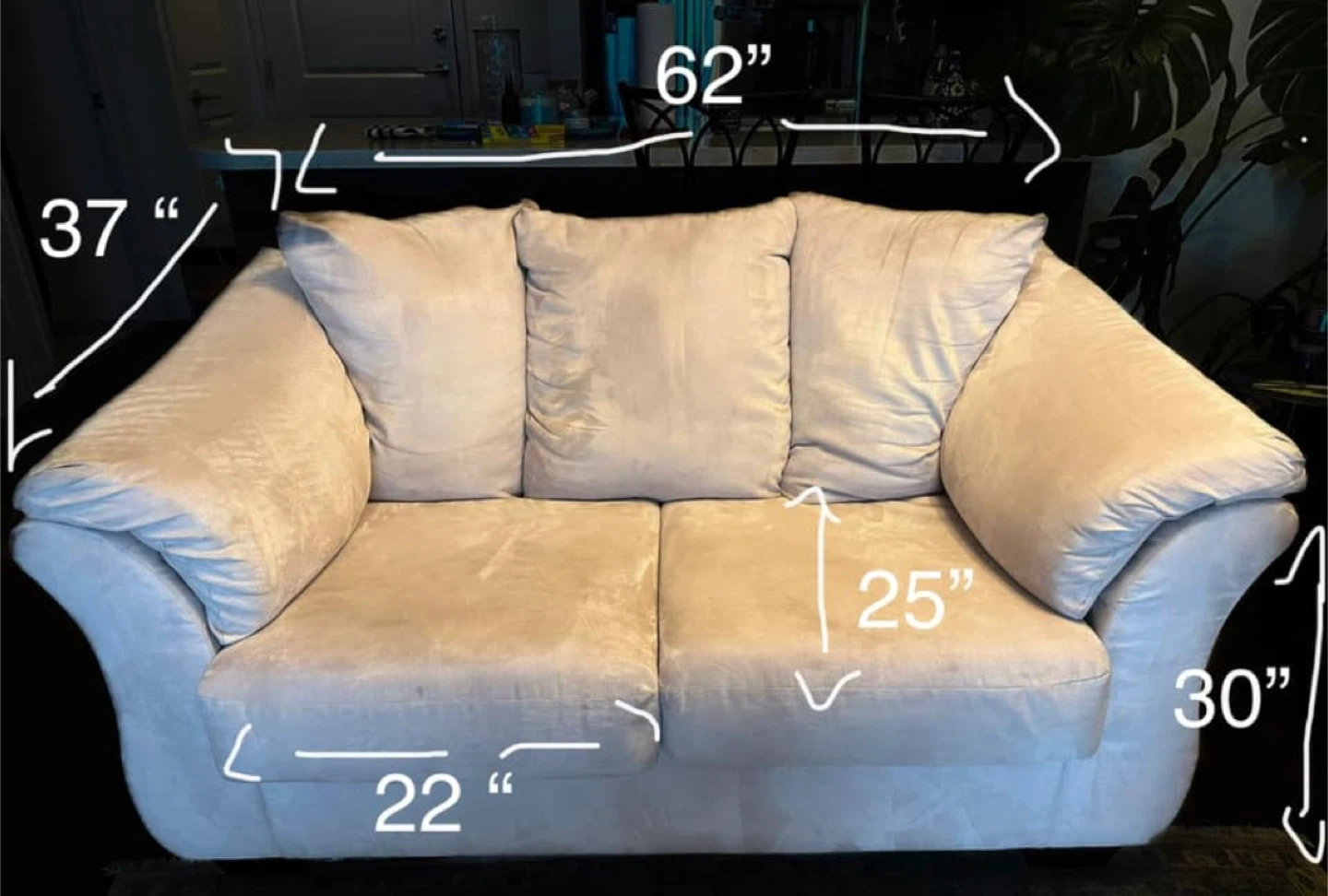 beige loveseat - photo 2