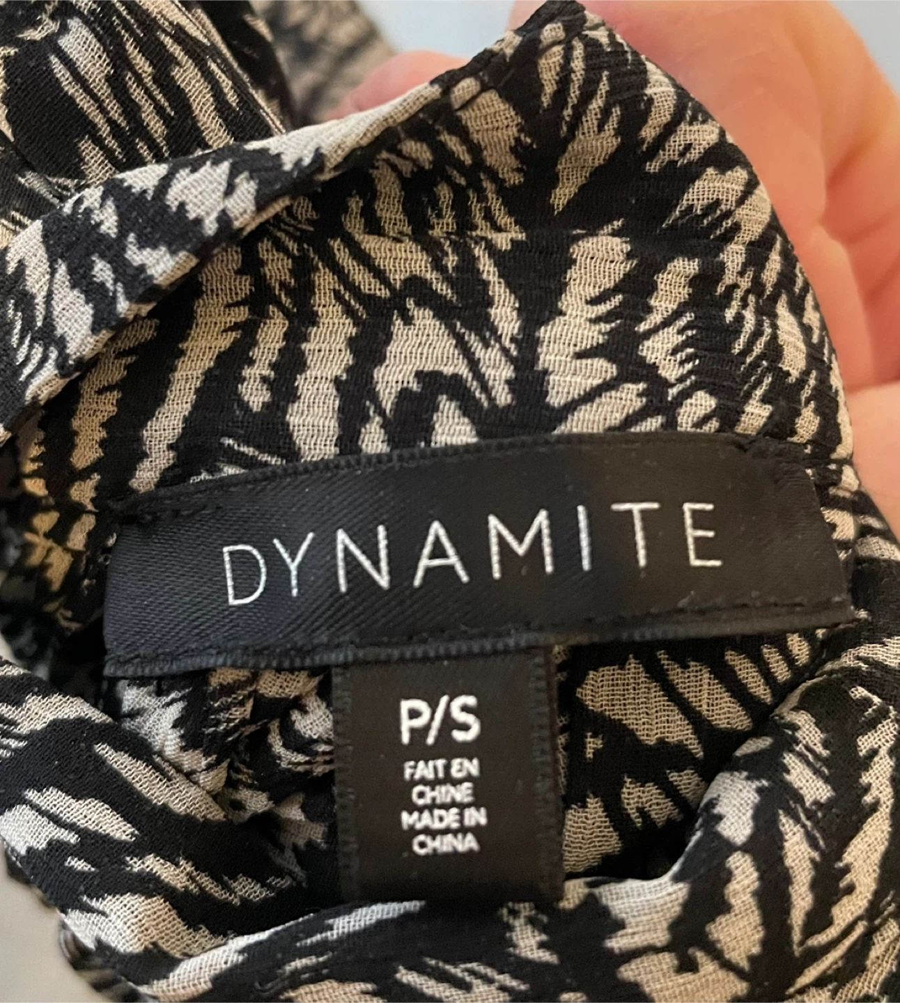 DYNAMITE Black & White Zebra Print Tie-back Blouse - photo 5