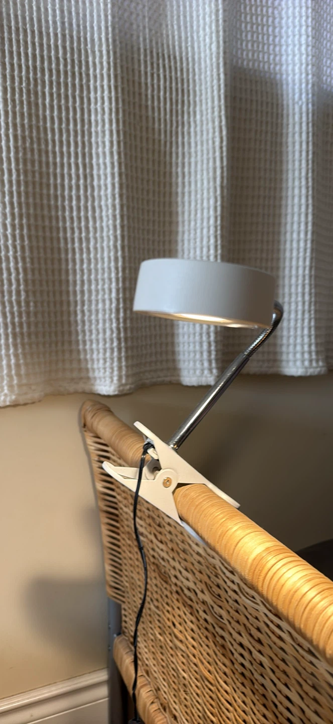 Clip-on Reading Lamp