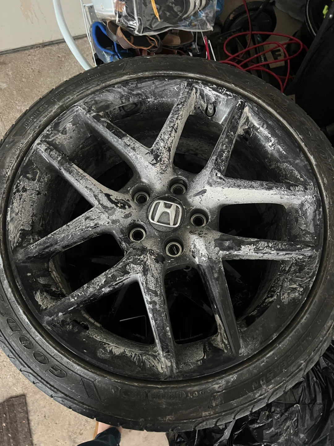 Winter tire of Honda with rims - photo 2