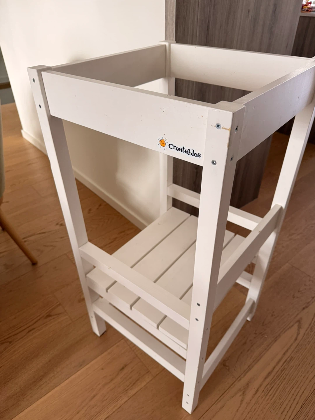 Toddler & Kids Learning Tower / Helper Stool