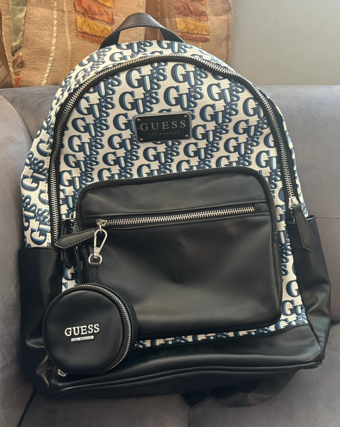 GUESS backpack with coin purse - photo 2