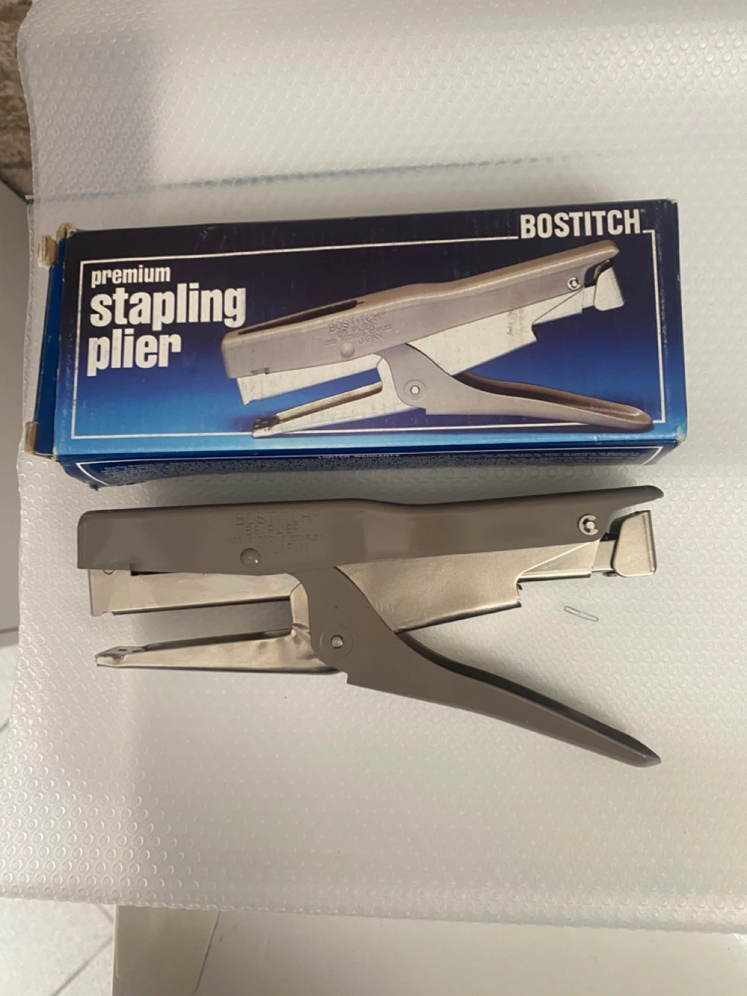 Bostitch B8 Premium Stapling Plier - photo 2