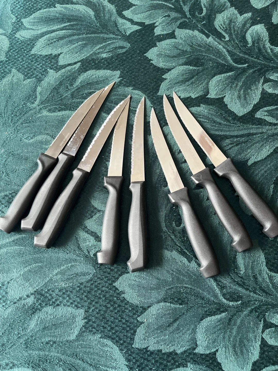 Steak Knives - Set of 8 Knives