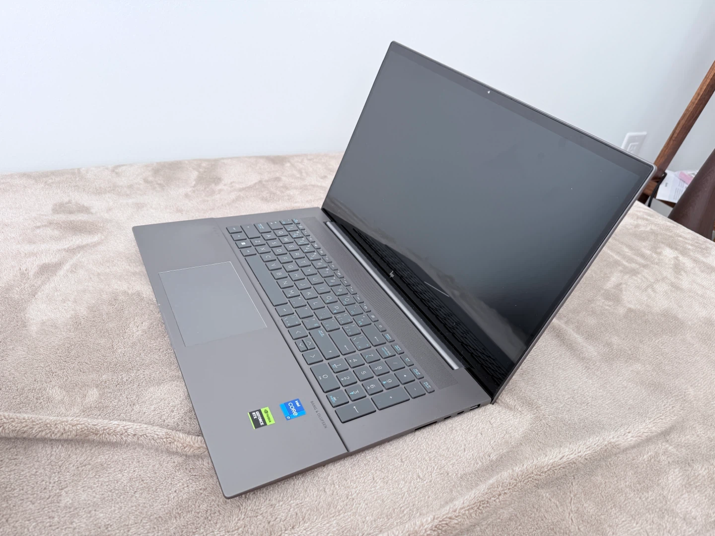 HP Envy 17 Gaming Laptop– i7 / 17” - photo 4