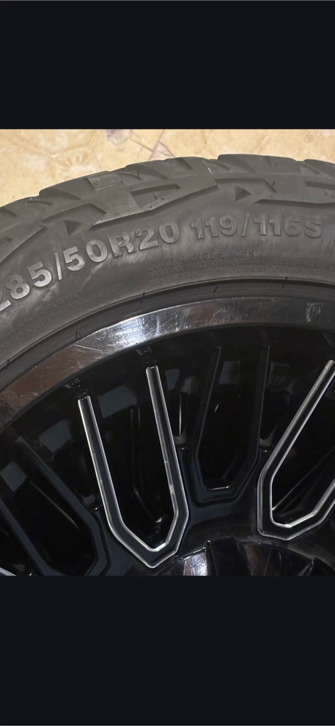 Set of 4 Black Rims with Tires - 285/50R20 - photo 3
