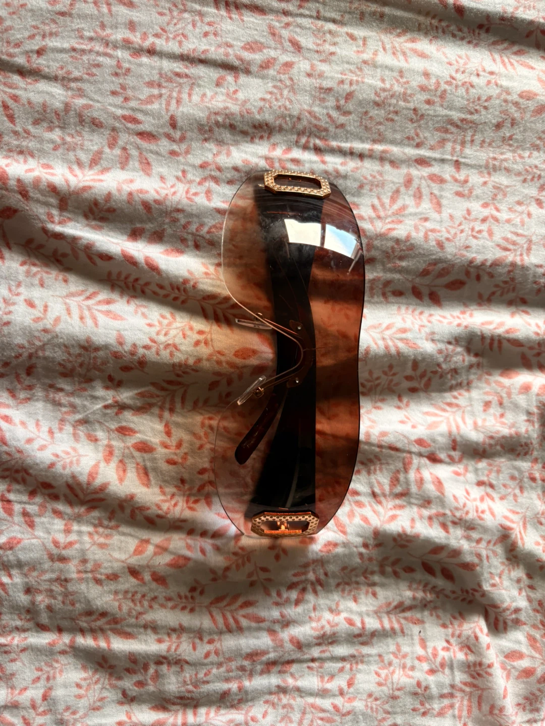 Designer Style Sunglasses - photo 2