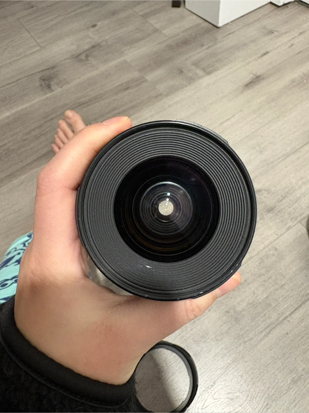 Canon EF 20mm f/2.8 Ultrasonic Lens - photo 3