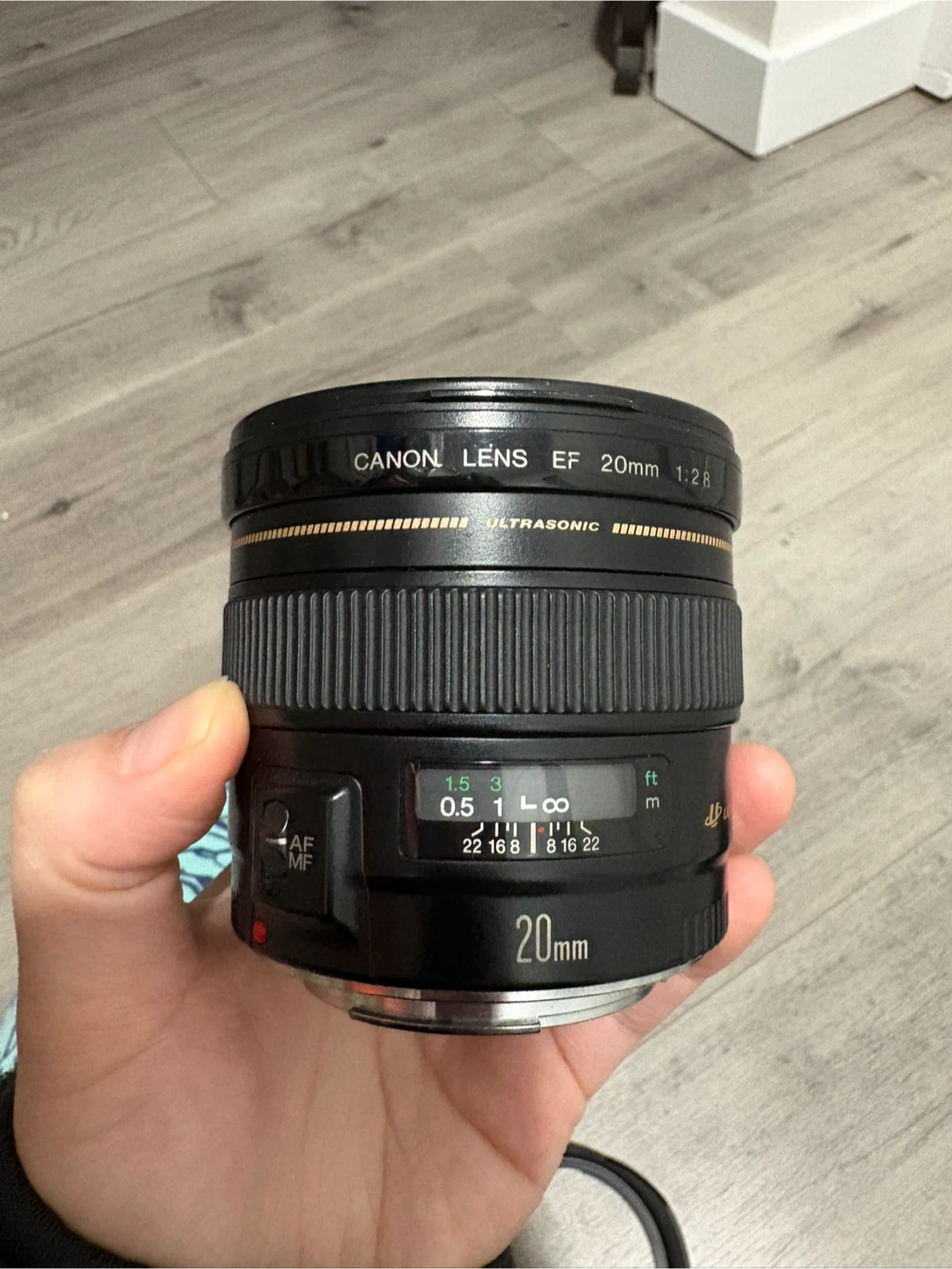 Canon EF 20mm f/2.8 Ultrasonic Lens - photo 4