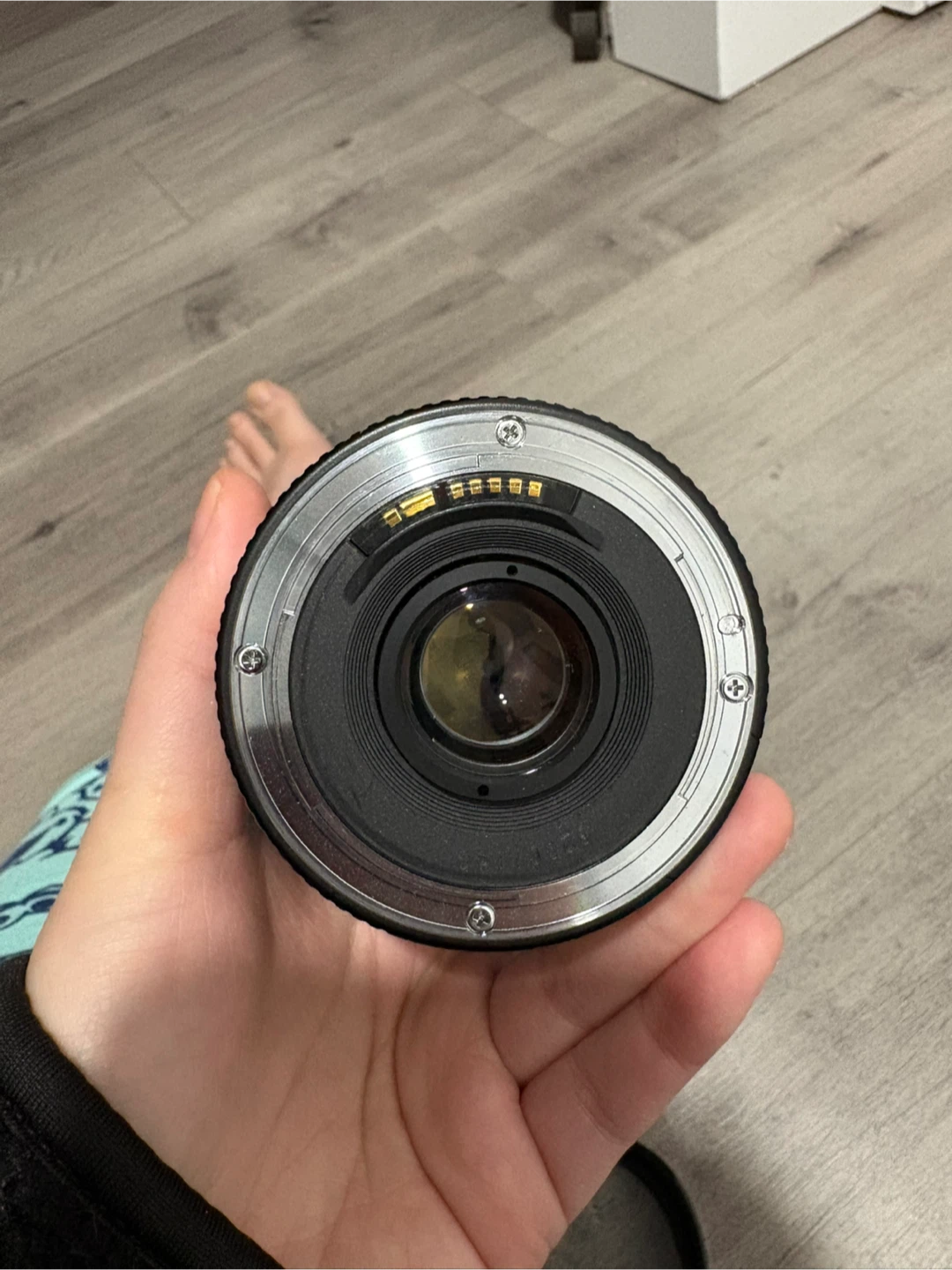 Canon EF 20mm f/2.8 Ultrasonic Lens - photo 2