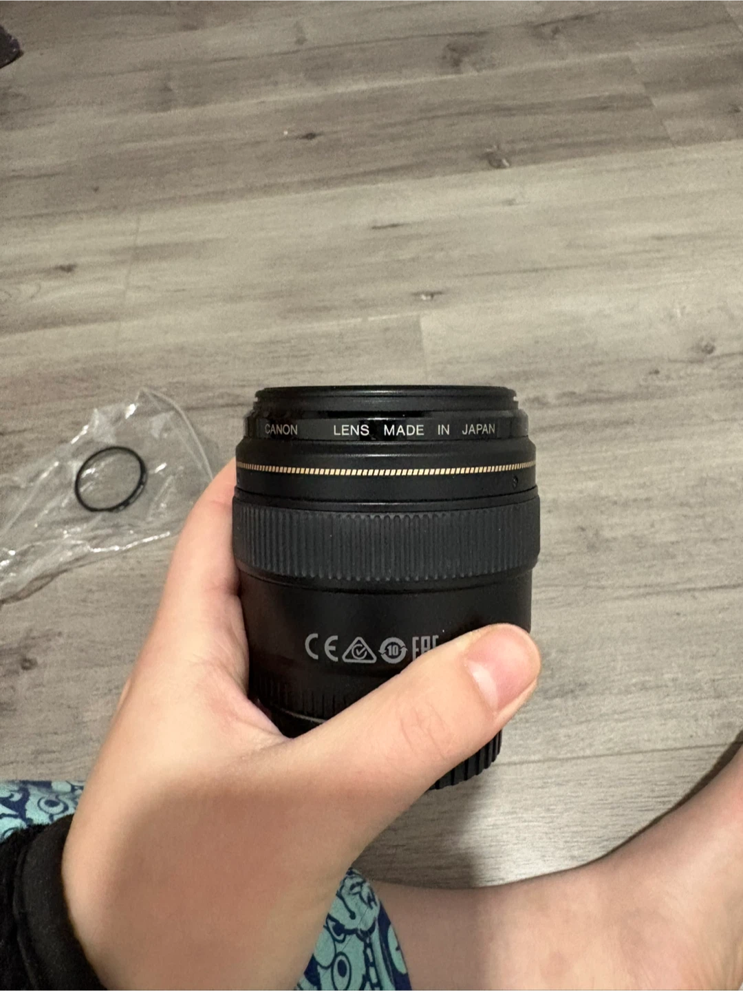 Canon EF 85mm f/1.8 USM Lens - photo 3