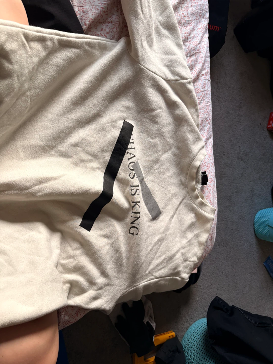 H&M Beige "CHAOS IS KING" Sweatshirt