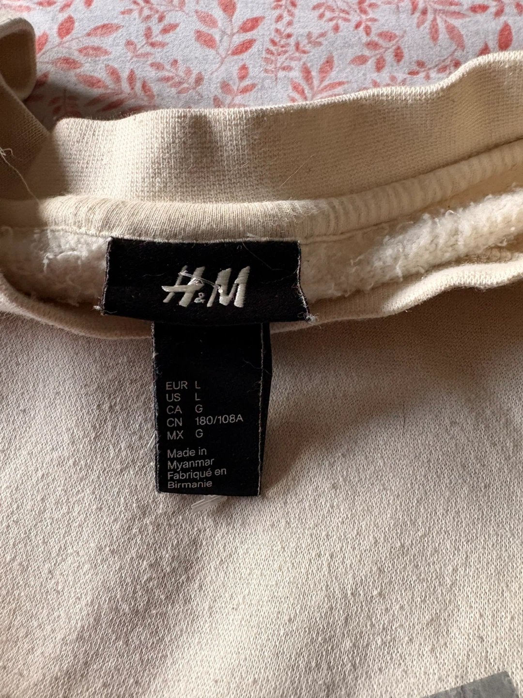 H&M Beige "CHAOS IS KING" Sweatshirt - photo 2