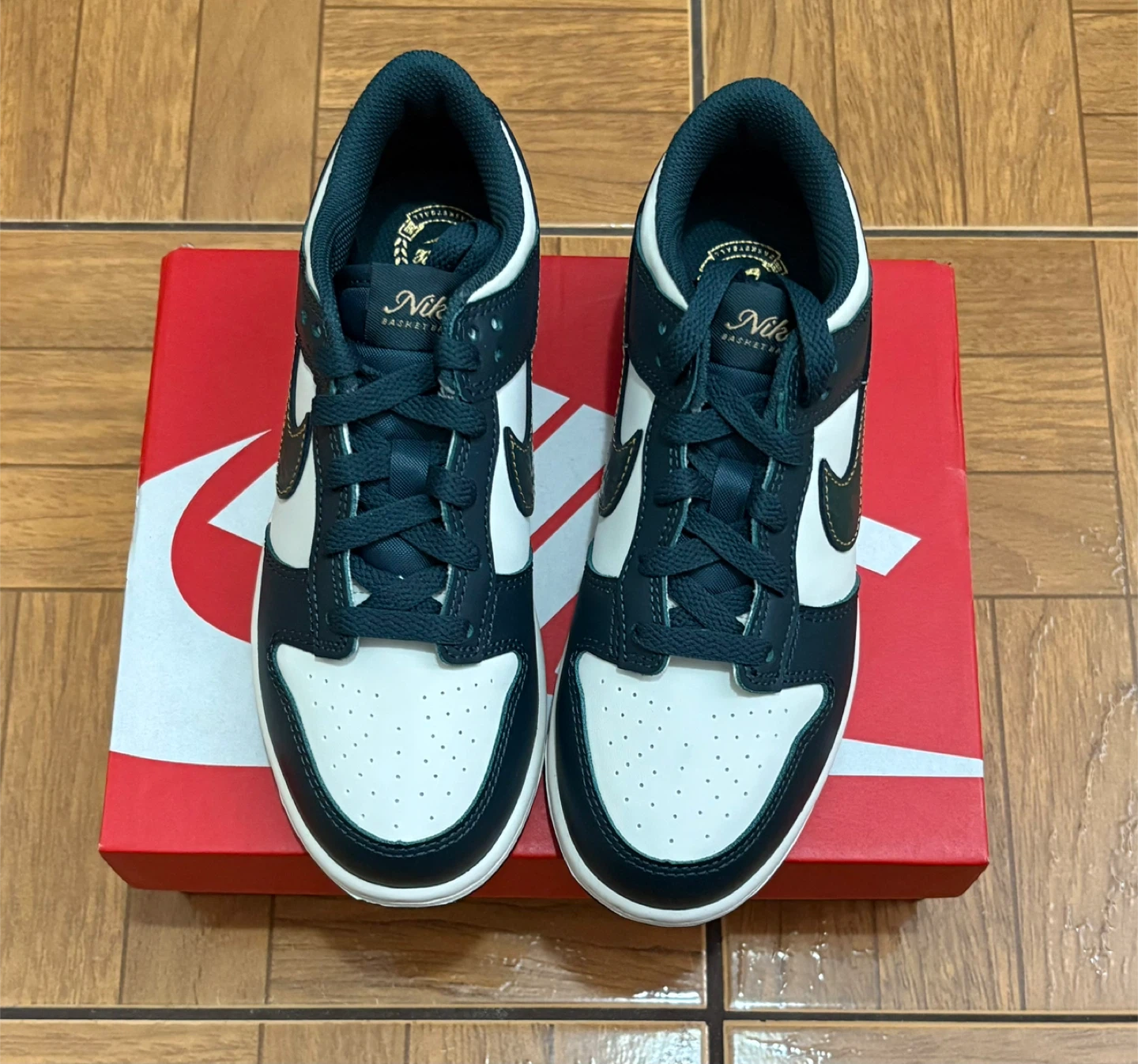 Kids Nike Dunk Low “Deep Jungle”- Size 3y - photo 3