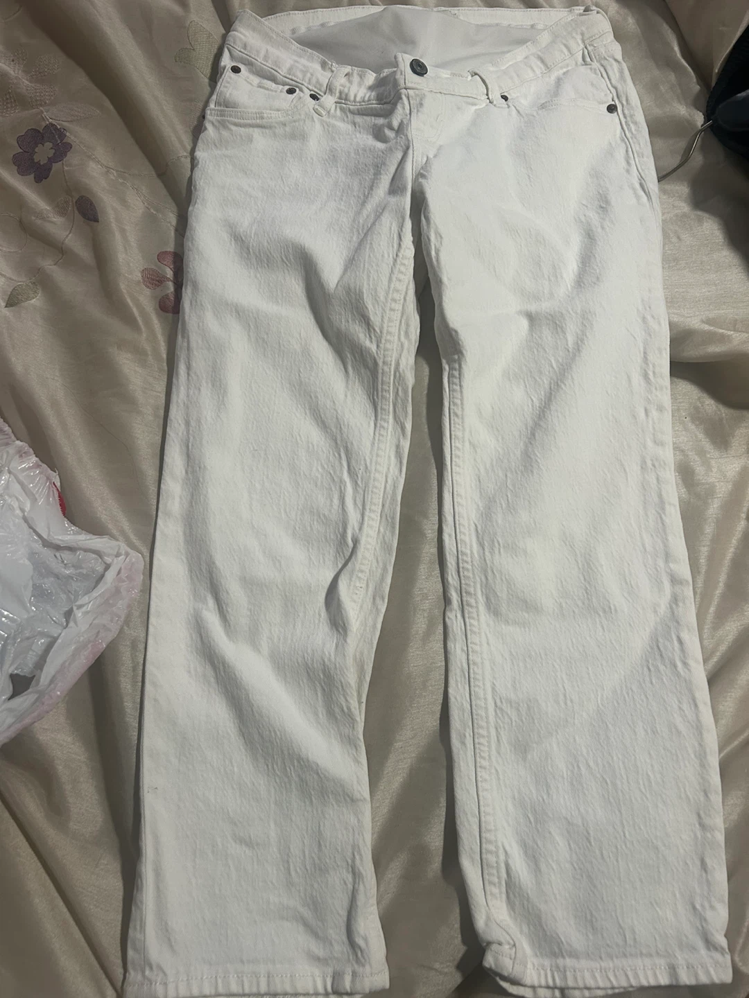 Abercrombie & Fitch White Ankle Straight Jeans - Size 27