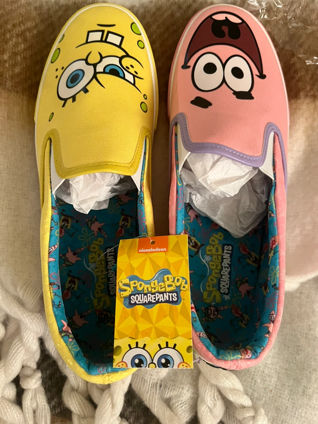 SpongeBob SquarePants Slip-On Sneakers (Size 10) - photo 2