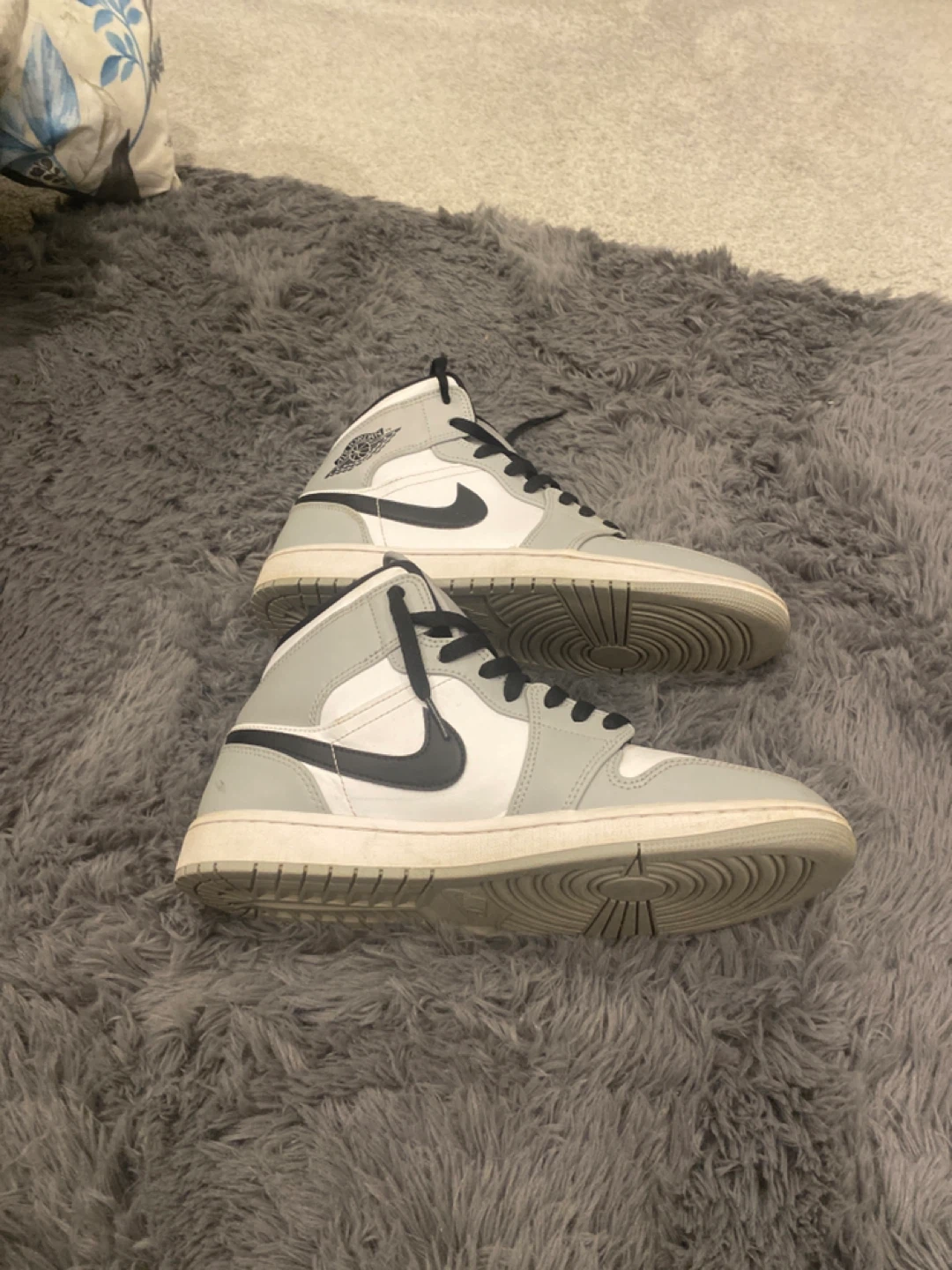 Jordan 1 mid smoke grey - photo 3