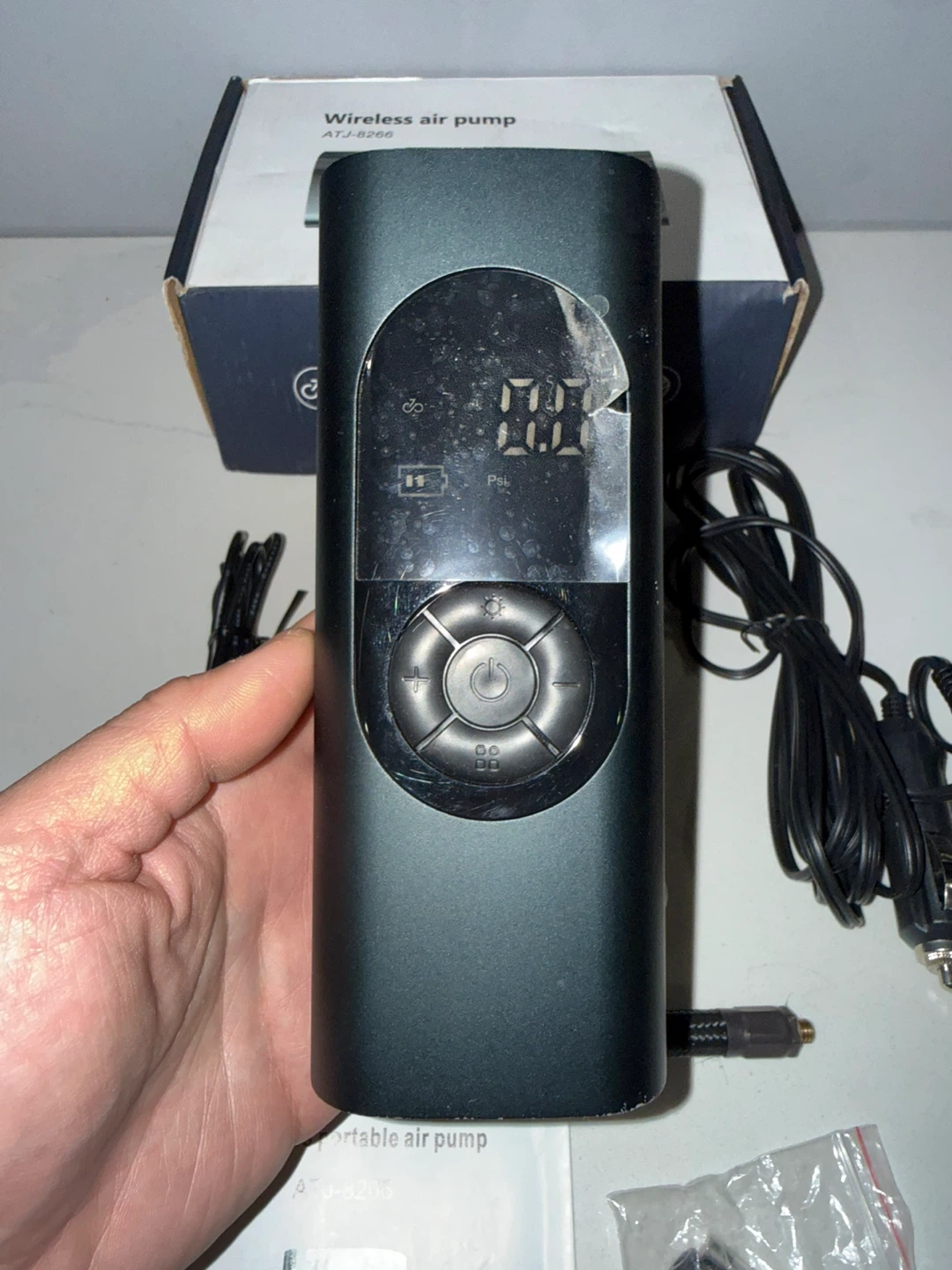 Wireless Air Pump portable power bank - photo 3