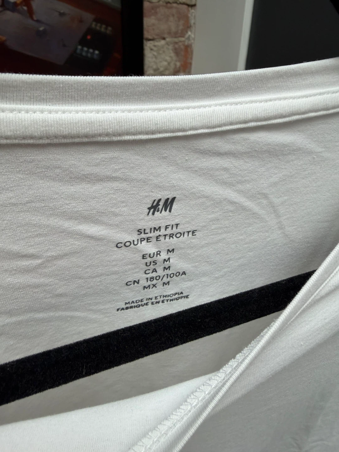 H&M White Slim Fit T-Shirt - Men's Medium - photo 2