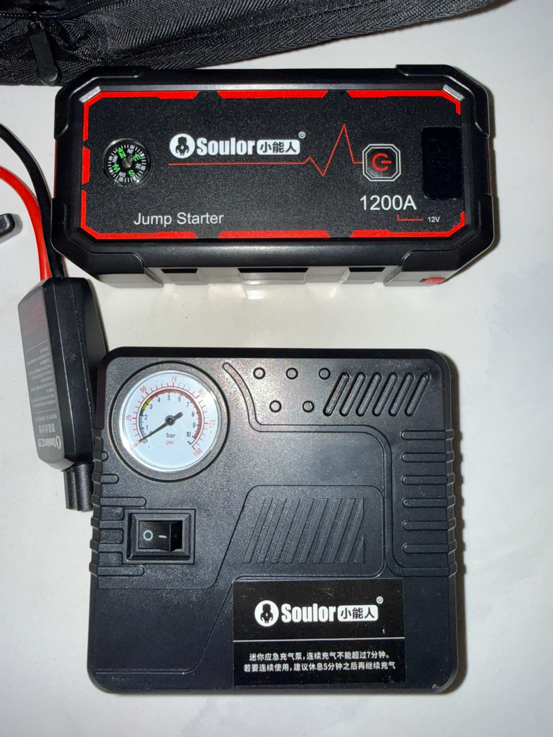 Soulier Jump Starter and Air Compressor Combo 1200A - photo 2