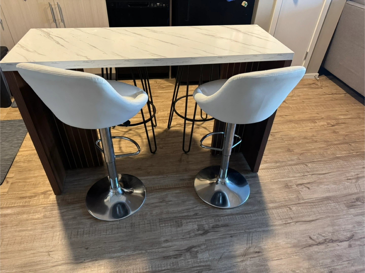Kitchen Island with Marble-Look Top and 2 bar chairs & 2 stools