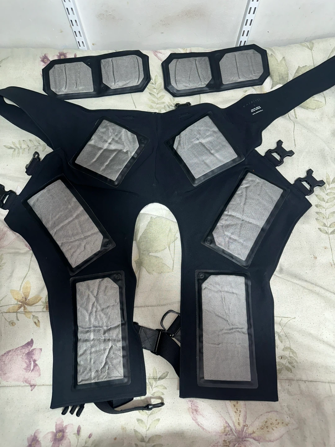 Katalysi Black Back Support Brace