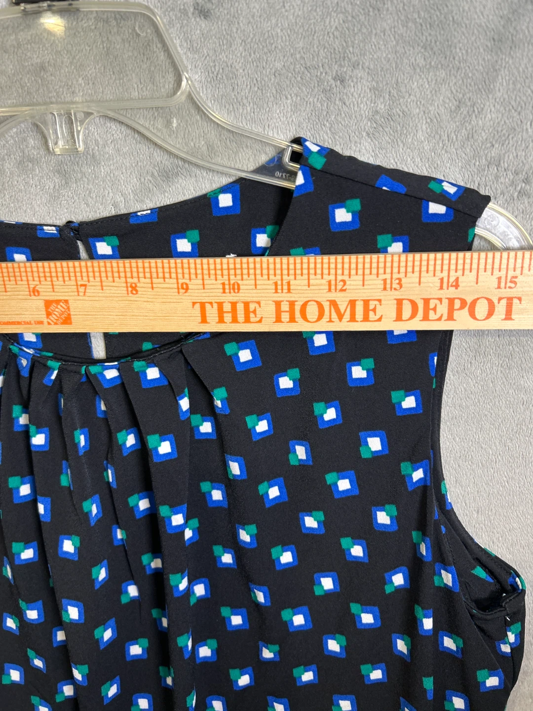 Calvin Klein Sleeveless Geometric Print Top Size L - photo 4