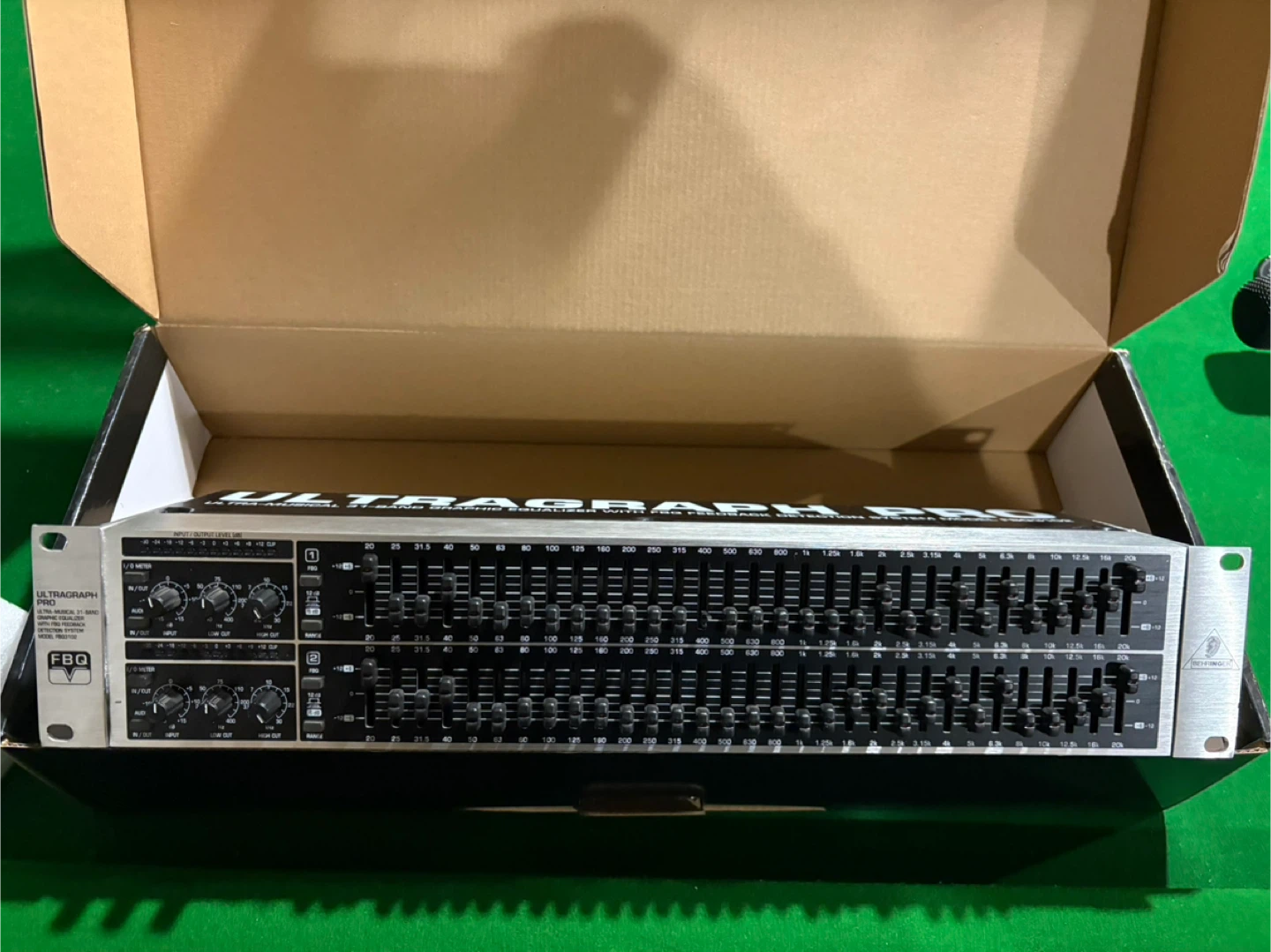 Behringer Ultragraph Pro FBQ3102 31-Band Graphic Equalizer