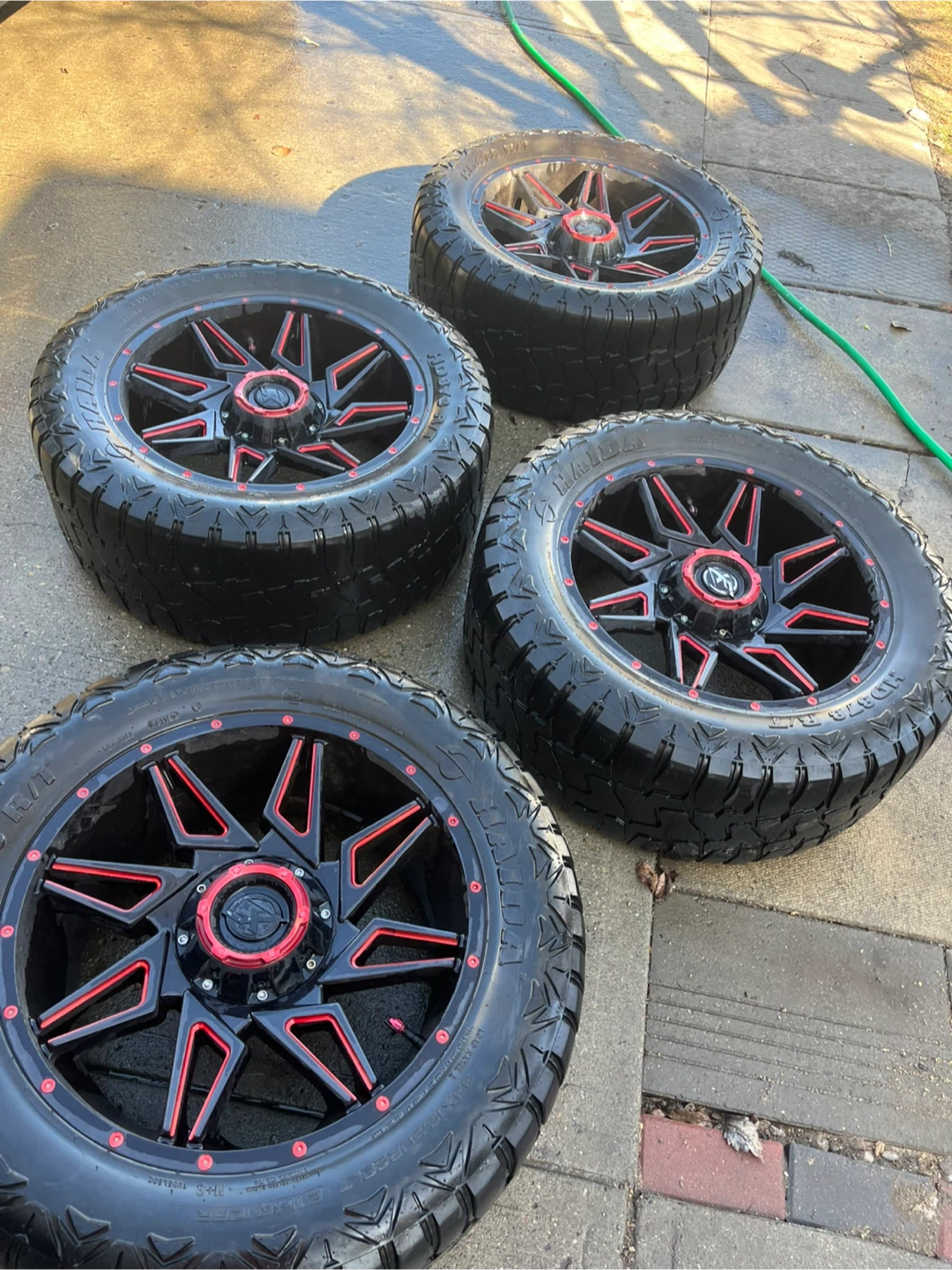XF OFFROAD XF-218 Series Wheels - Gloss Black Red Milling