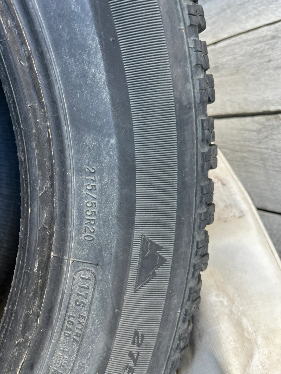 Motomaster Winter Tires - 275/55R20 - photo 4
