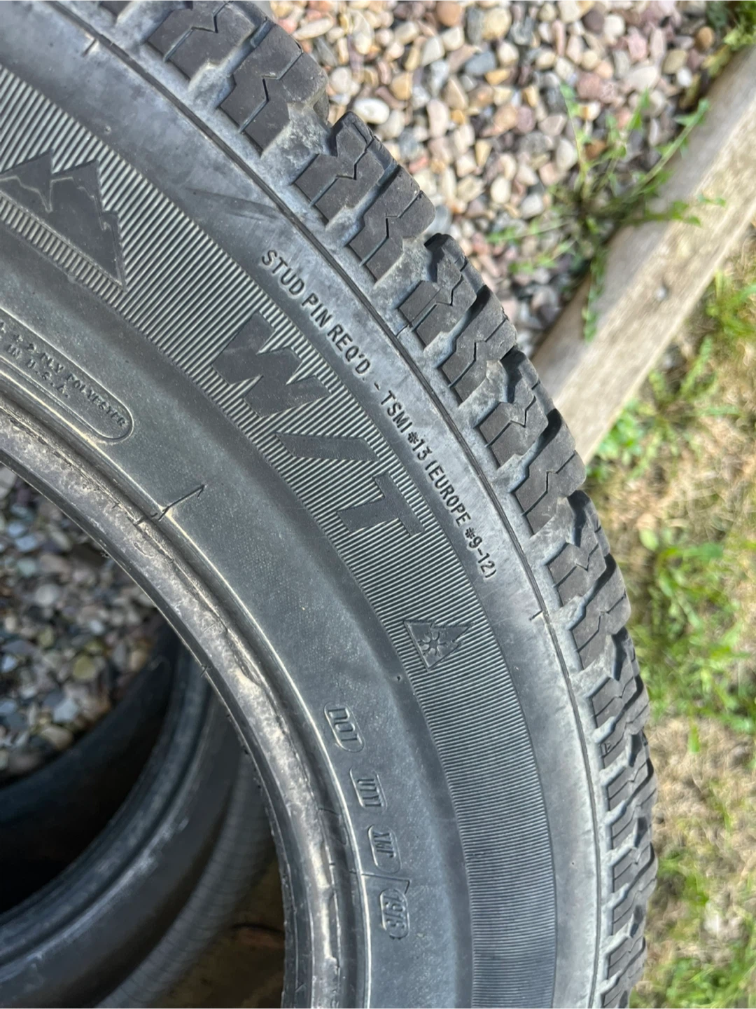 Motomaster Winter Tires - 275/55R20 - photo 3