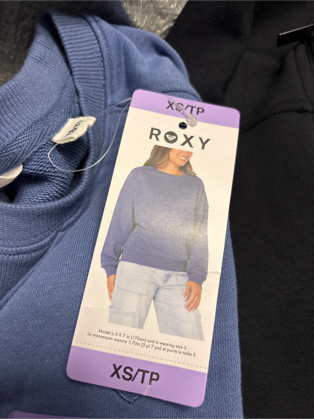 Bundle of Women's XS/TP Tops - Gaiam, Roxy, Matty M - photo 5