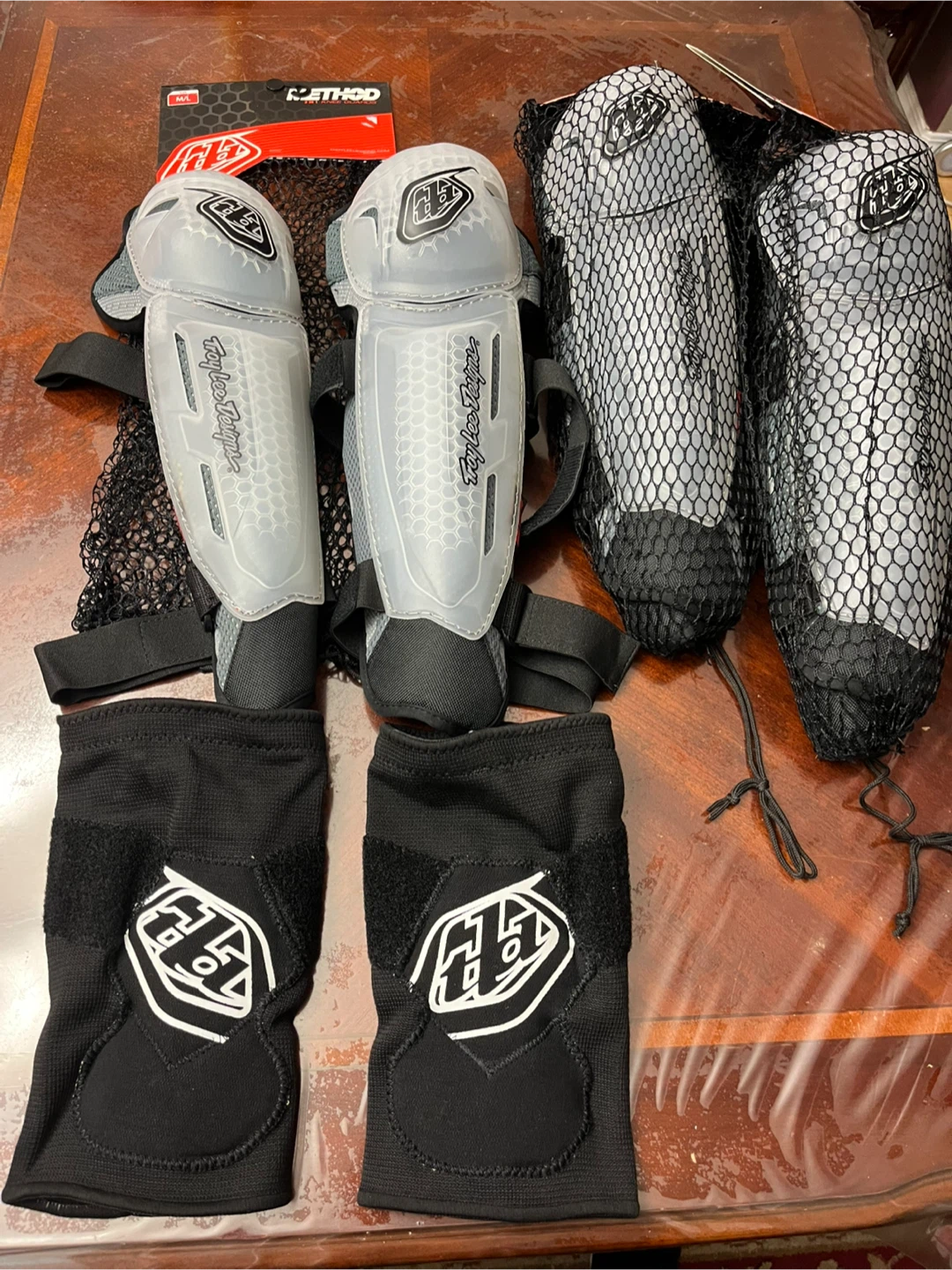Troy Lee Designs Method 2-in-1 Knee Guards - photo 4
