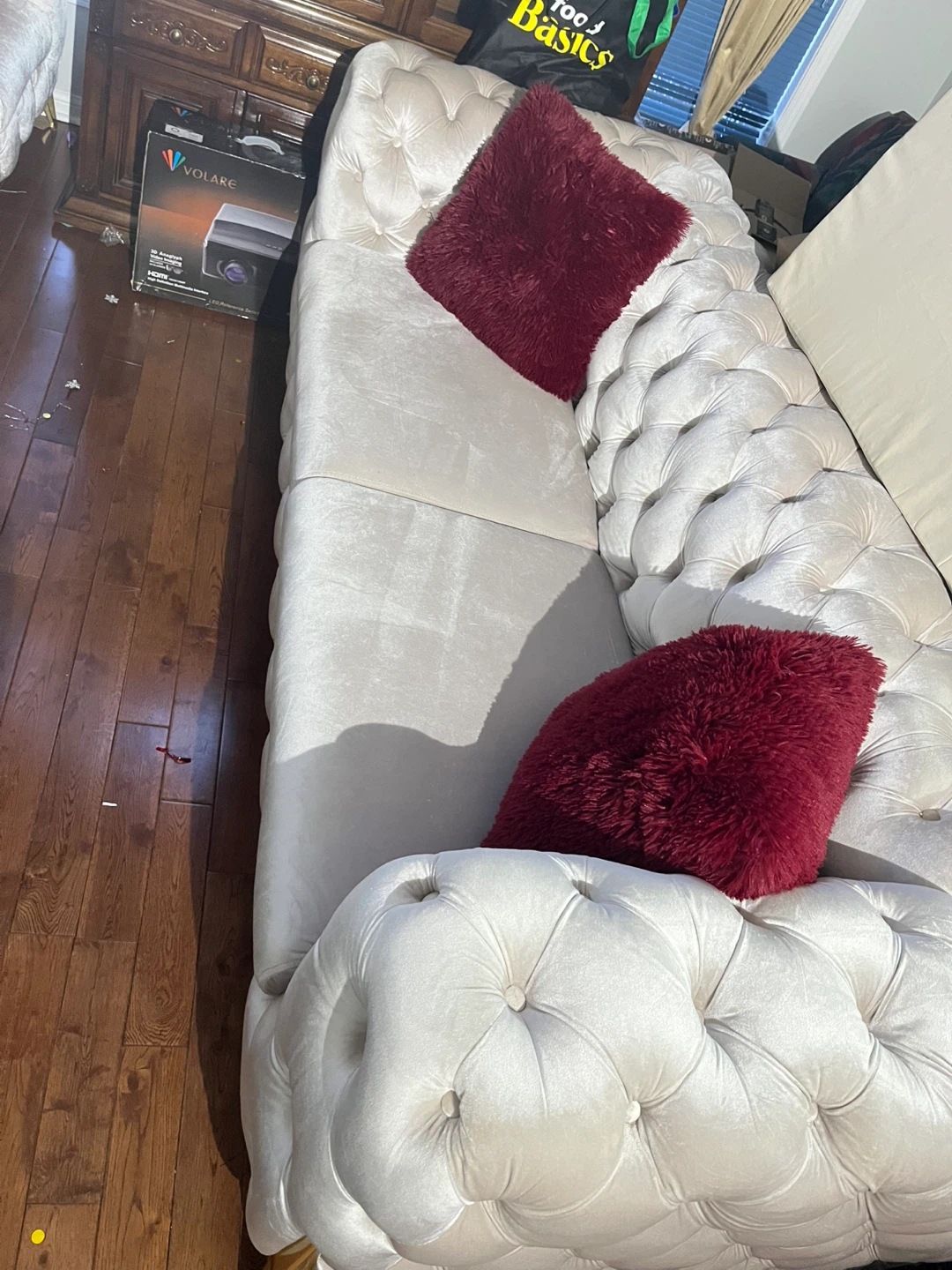 Velvet Tufted Sofa with Gold Legs - photo 5