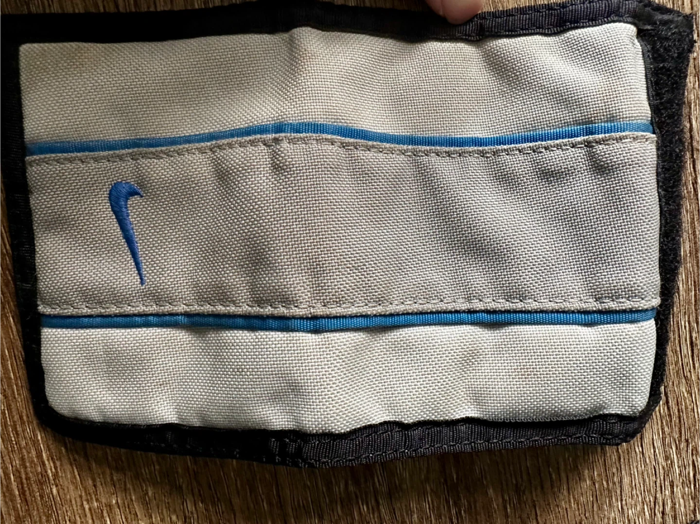 Nike Trifold Wallet - photo 2